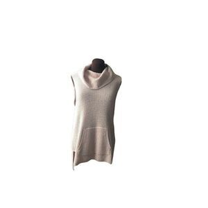 Two by  Vince Comuto sleeveless knit cowlneck swea